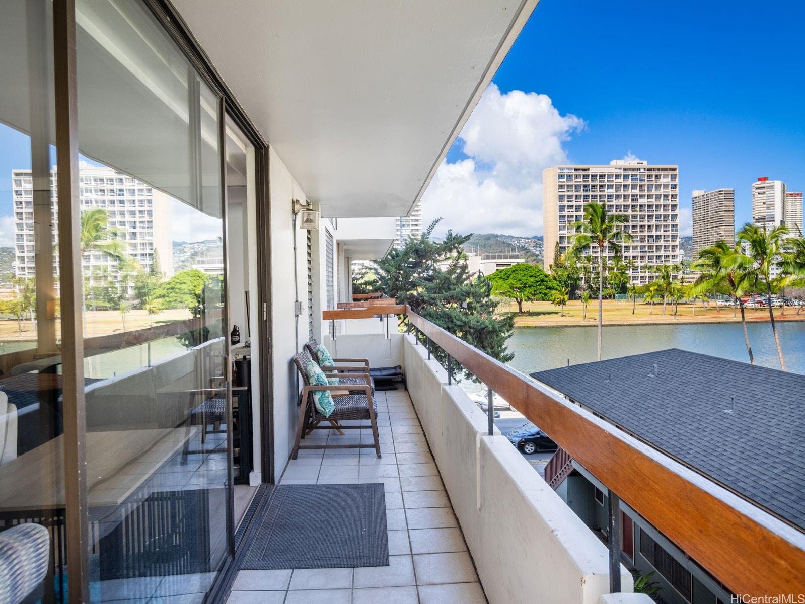 Ala Wai Mansion condo # 304, Honolulu, Hawaii - photo 19 of 25