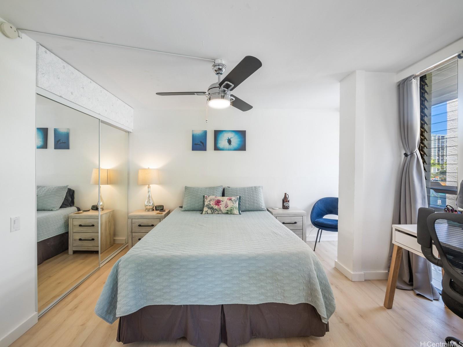 Ala Wai Mansion condo # 304, Honolulu, Hawaii - photo 7 of 25