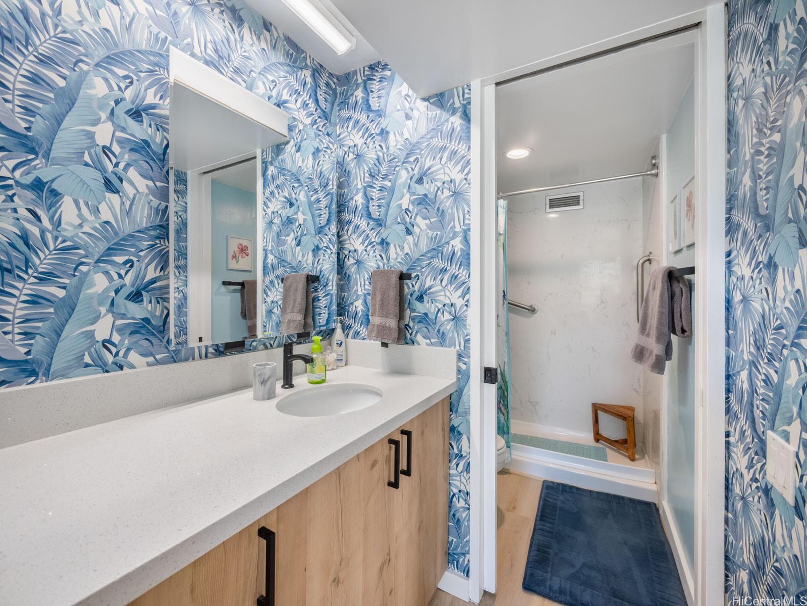 Ala Wai Mansion condo # 304, Honolulu, Hawaii - photo 8 of 25