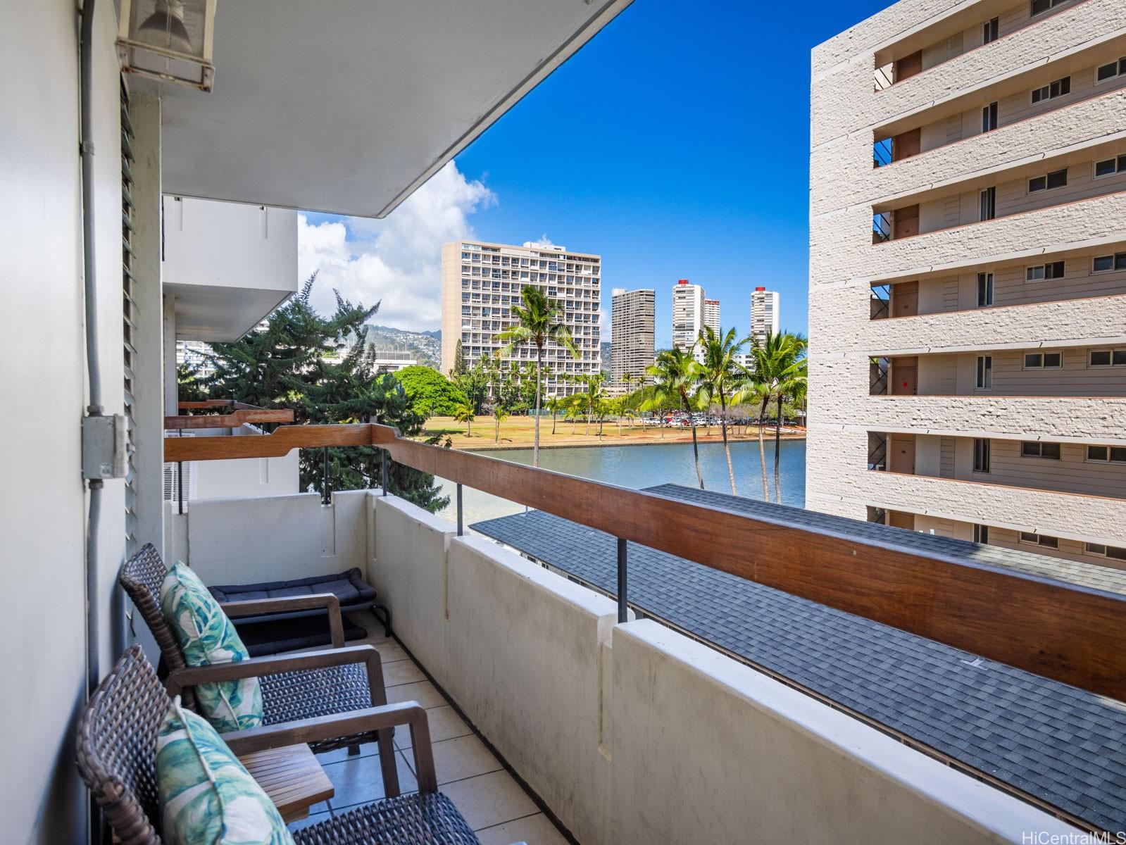 Ala Wai Mansion condo # 304, Honolulu, Hawaii - photo 10 of 25