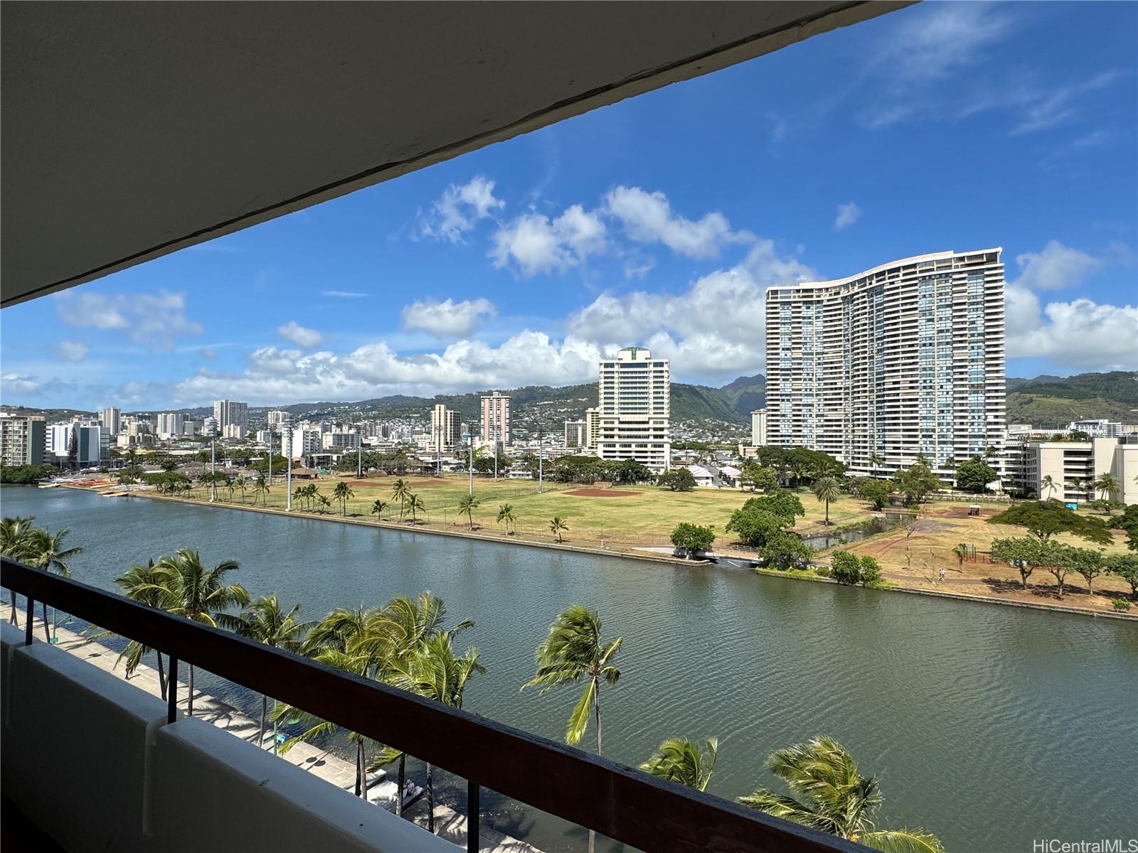 2029 Ala Wai Blvd Honolulu - Rental - photo 12 of 14