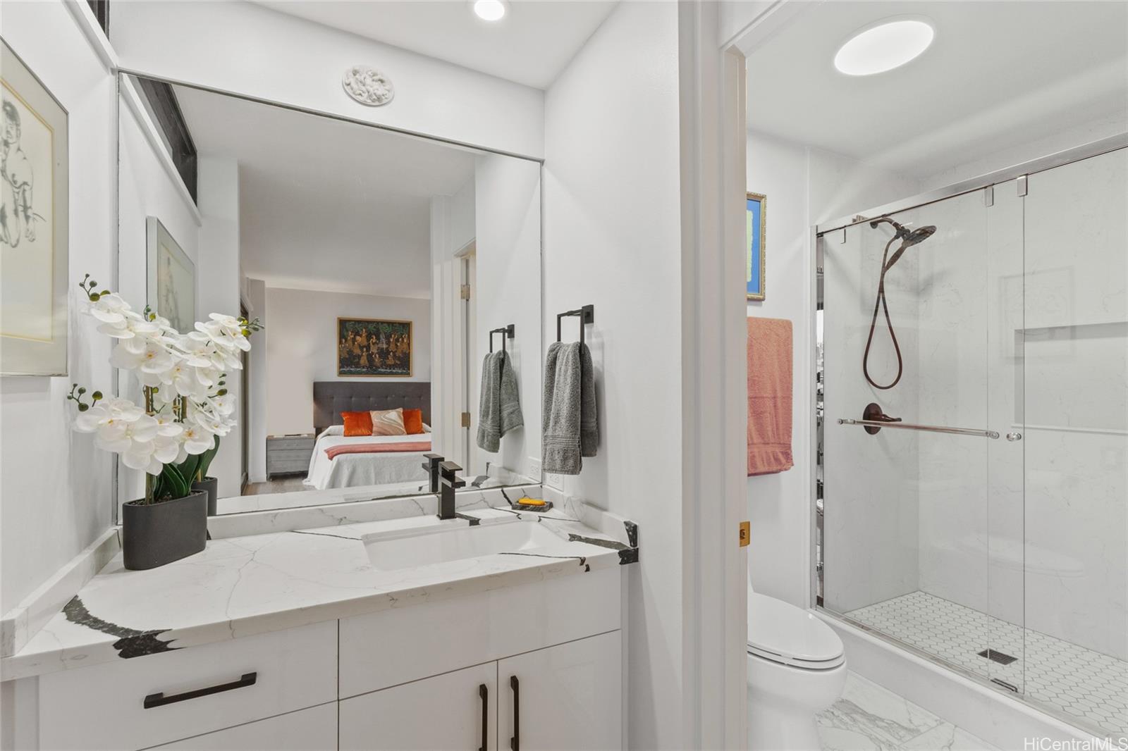 Ala Wai Mansion condo # PH2, Honolulu, Hawaii - photo 14 of 25