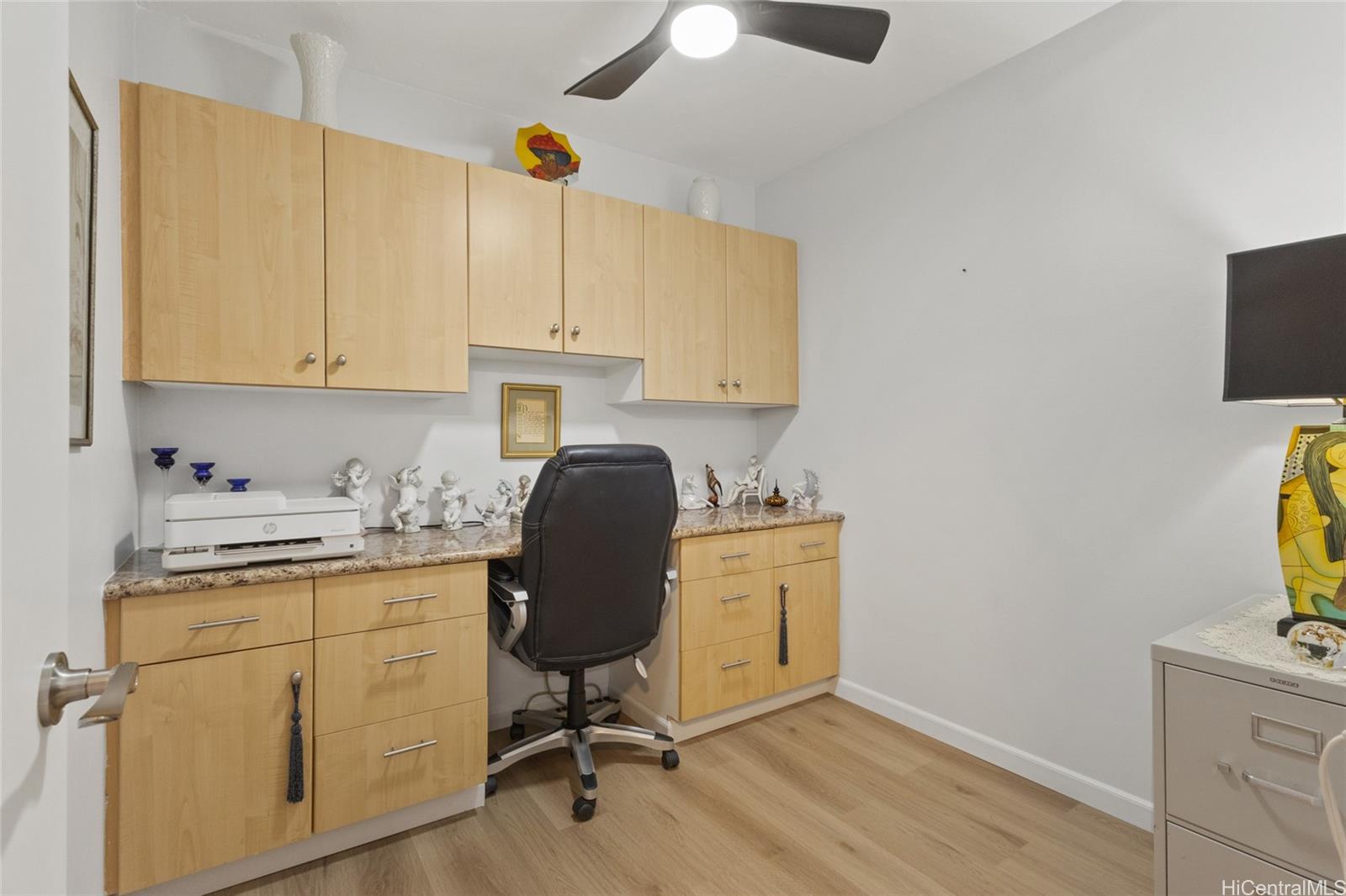 Ala Wai Mansion condo # PH2, Honolulu, Hawaii - photo 19 of 25