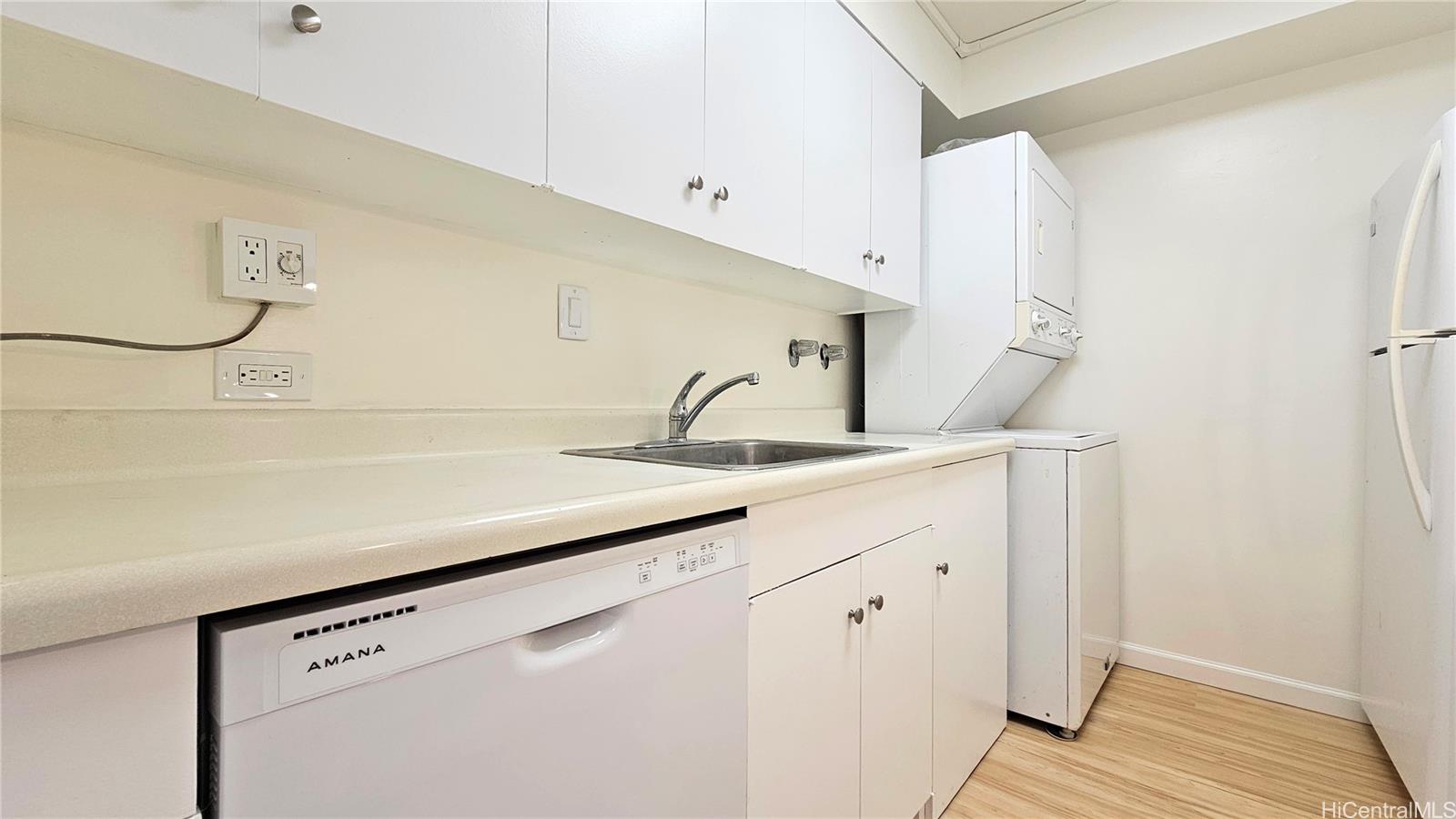 Sakura condo # 1003, Honolulu, Hawaii - photo 5 of 25