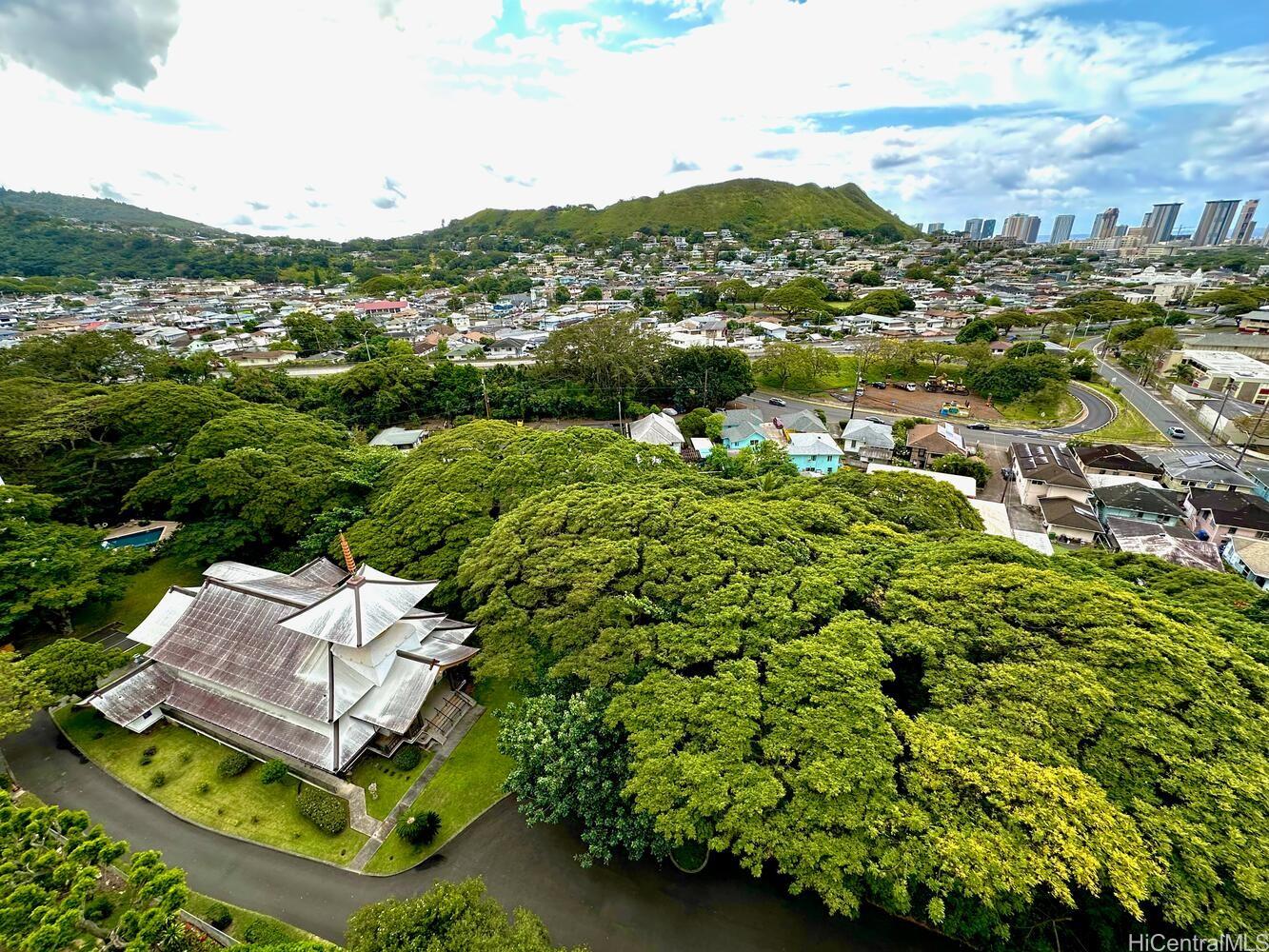 Sakura condo # 1710, Honolulu, Hawaii - photo 13 of 25