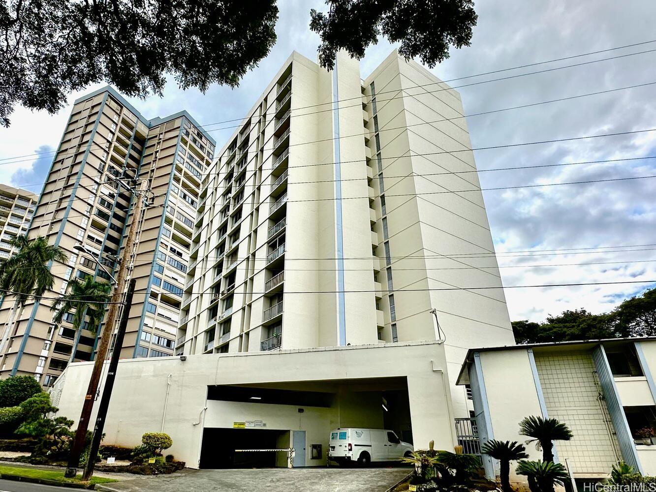 Sakura condo # 1710, Honolulu, Hawaii - photo 3 of 25