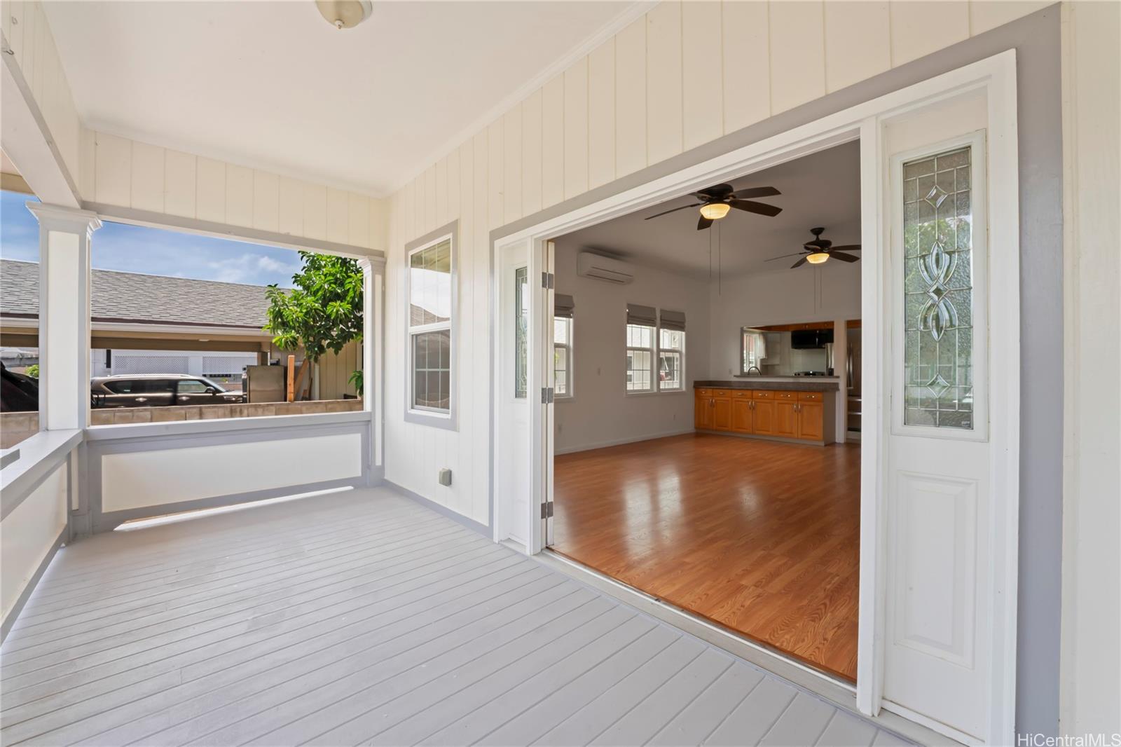 2032  Coyne St Moiliili, Honolulu home - photo 15 of 25