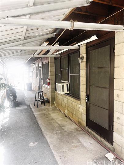 2032 Kapiolani Blvd Honolulu - Multi-family - photo 13 of 21