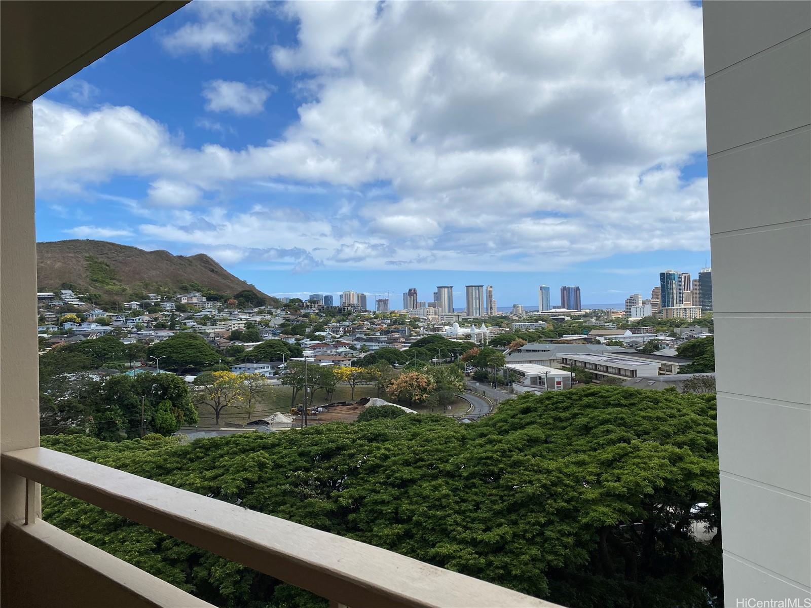 2033 Nuuanu condo # 10A, Honolulu, Hawaii - photo 4 of 16