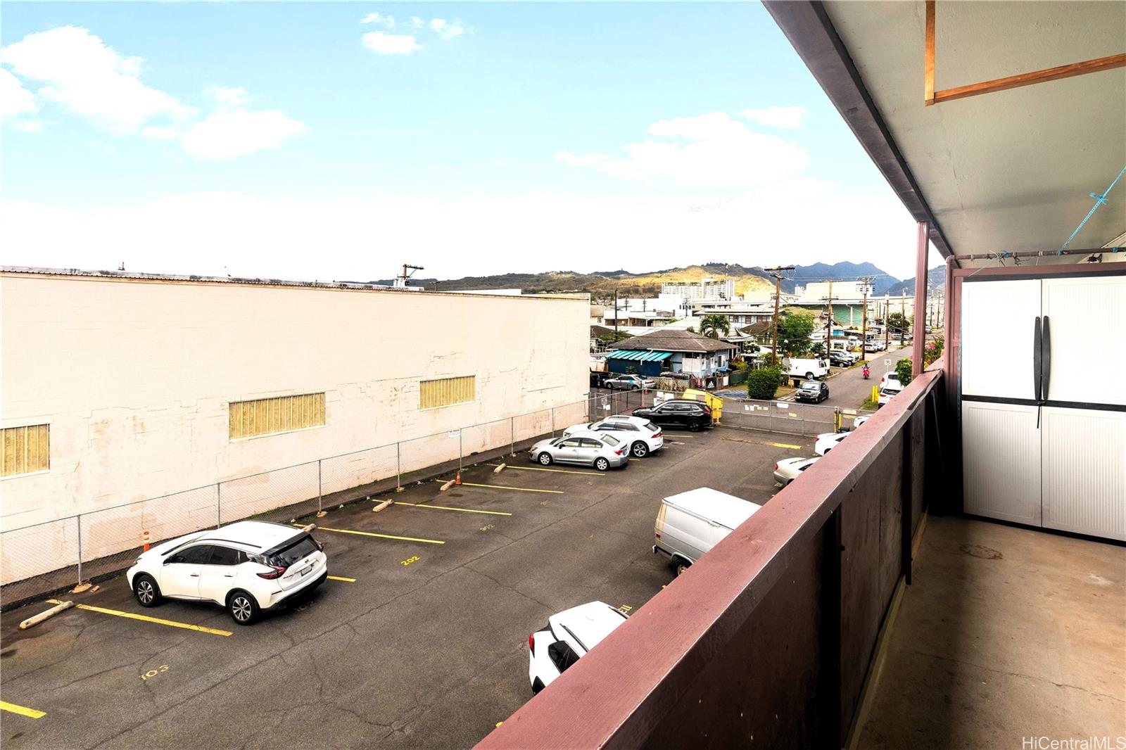 Kalihi Gardens condo # B314, Honolulu, Hawaii - photo 7 of 13