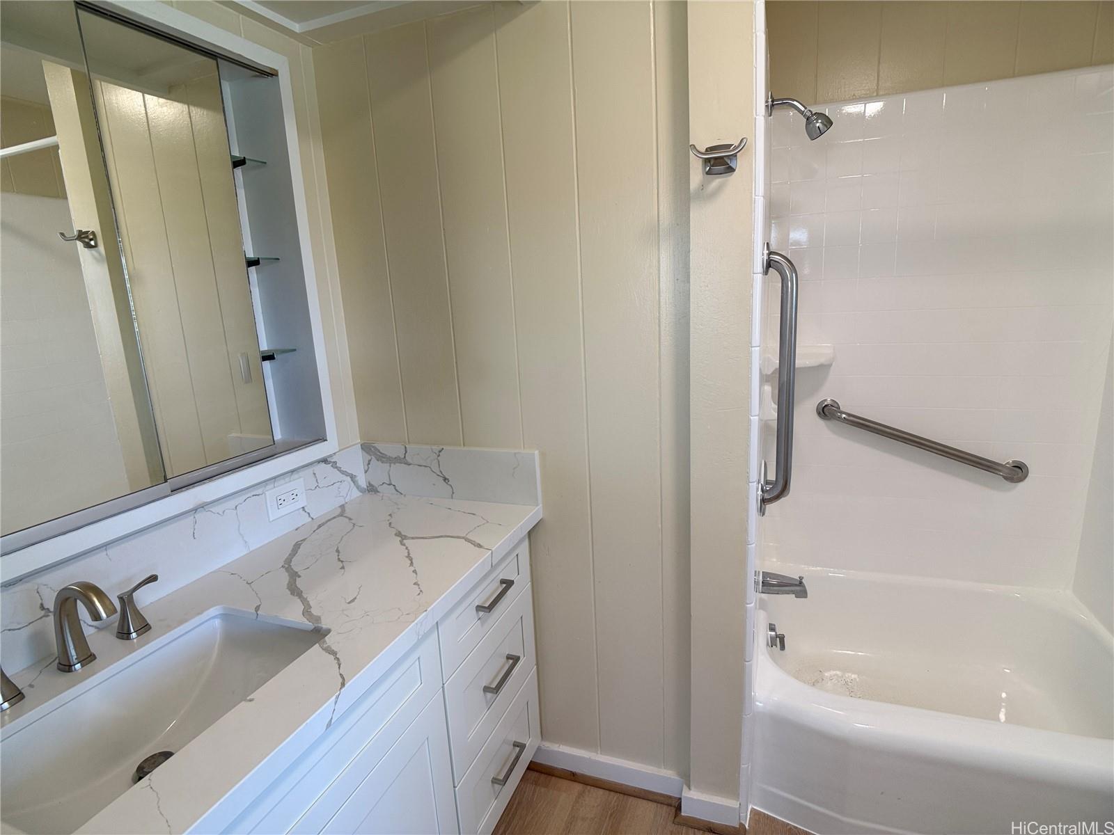 2036 Mahaoo Pl Honolulu - Rental - photo 12 of 19