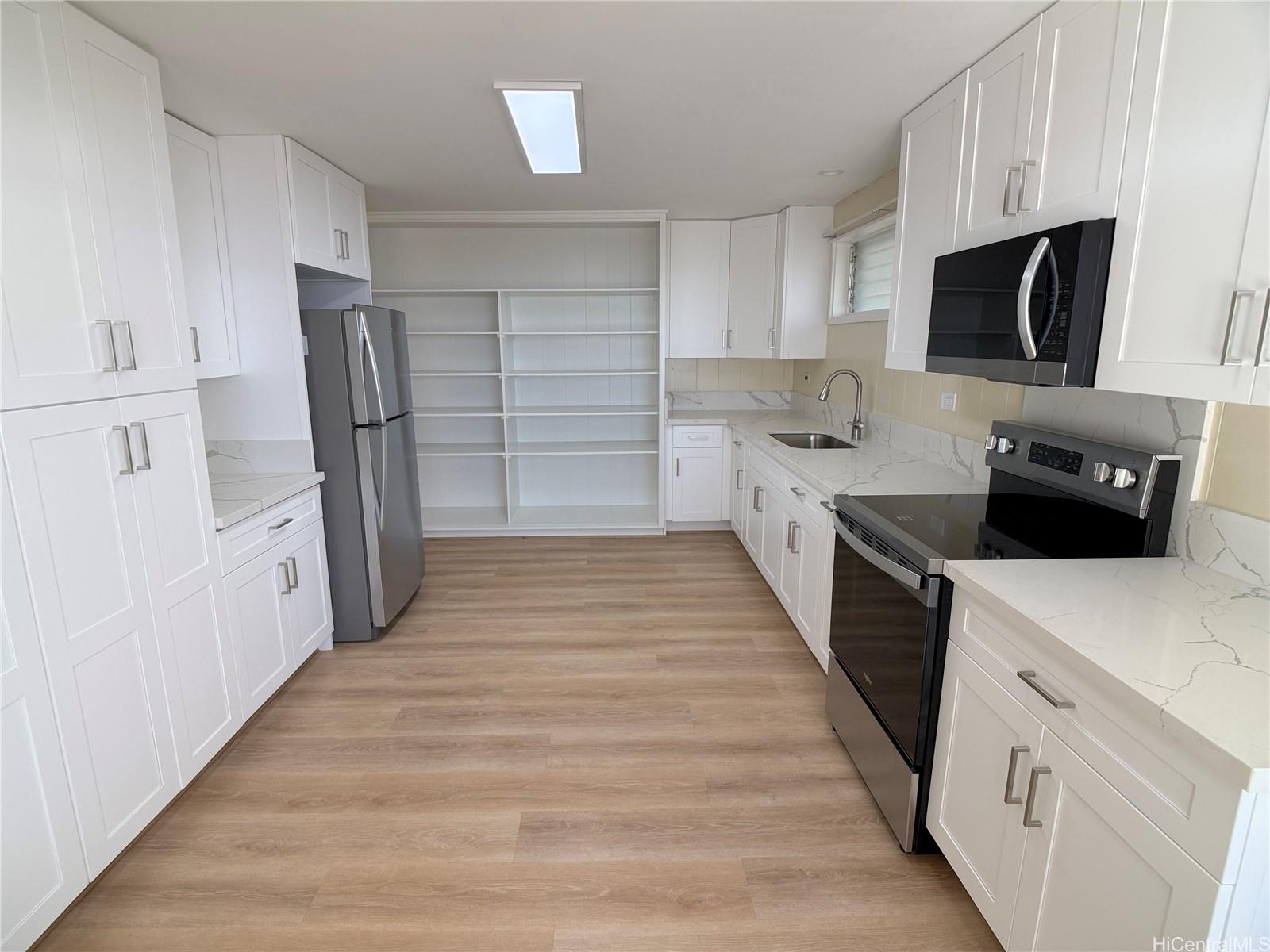 2036 Mahaoo Pl Honolulu - Rental - photo 8 of 19