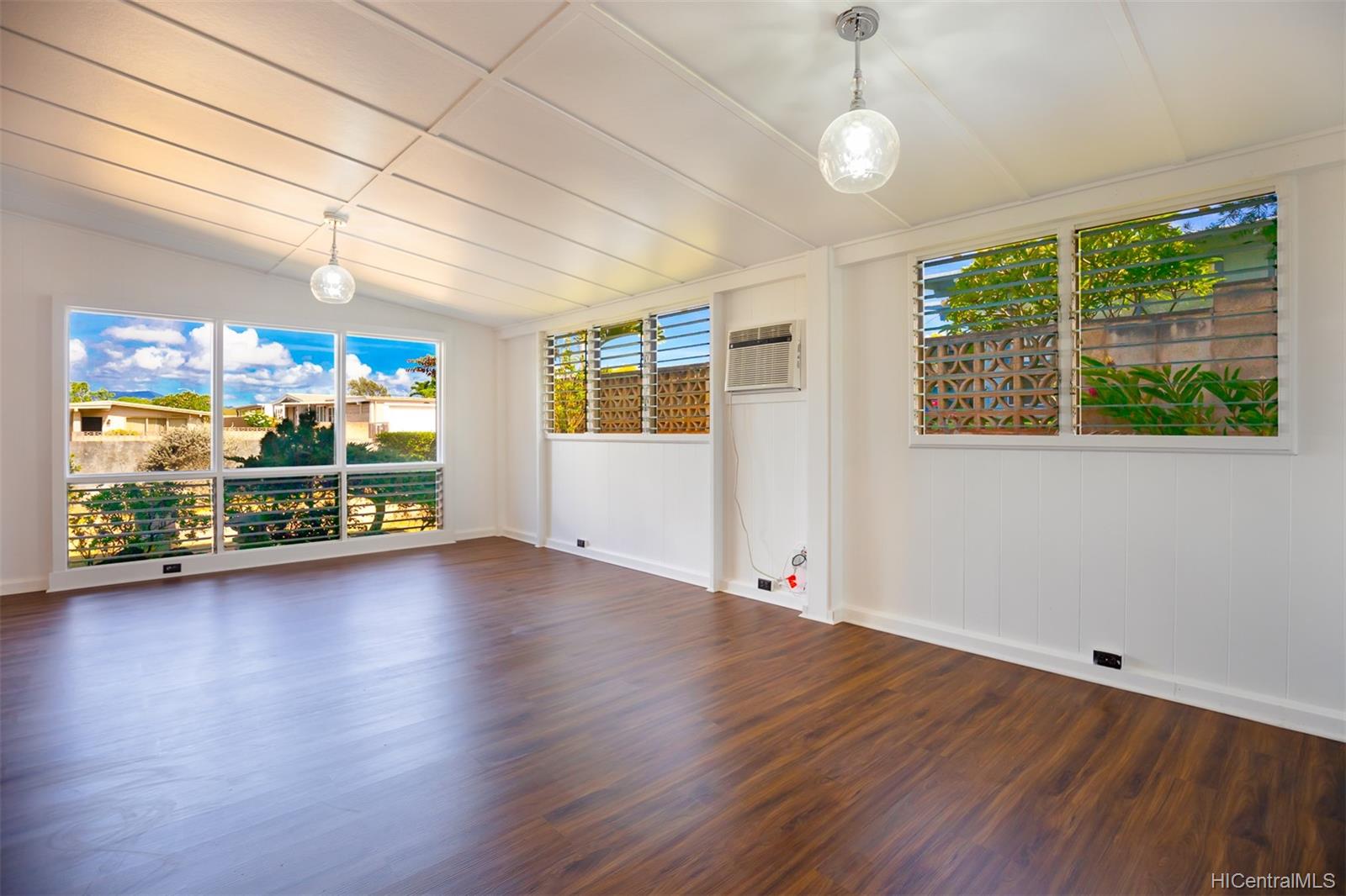 2037 Komo Mai Drive , Pearl City, Hi 96782 Pacific Palisades