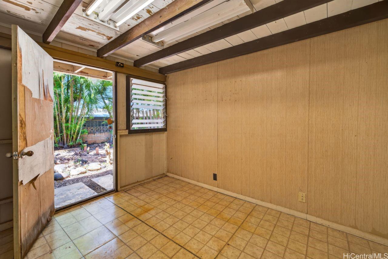 2039  Akaikai Loop Pacific Palisades, PearlCity home - photo 14 of 25