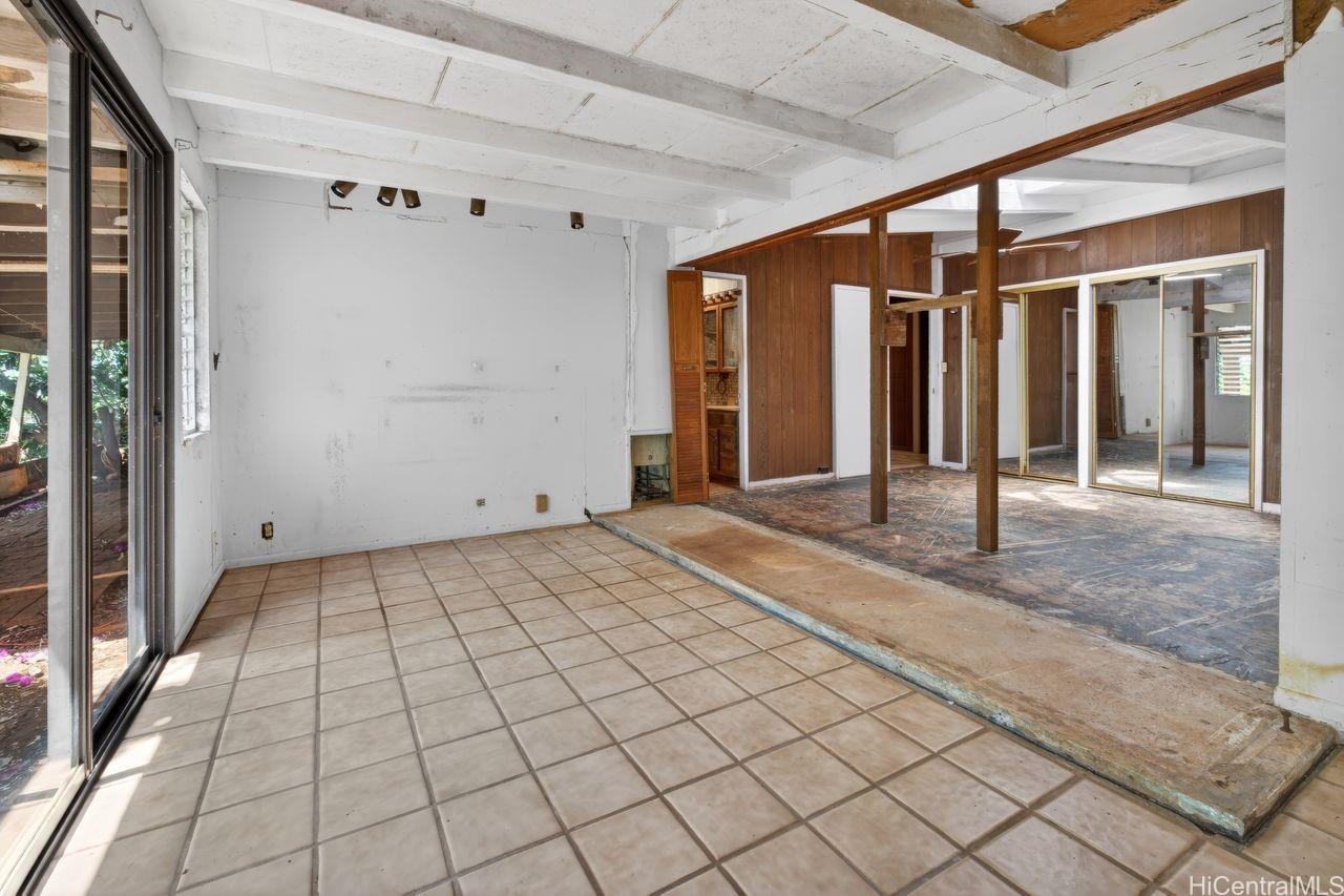 2039  Akaikai Loop Pacific Palisades, PearlCity home - photo 18 of 25