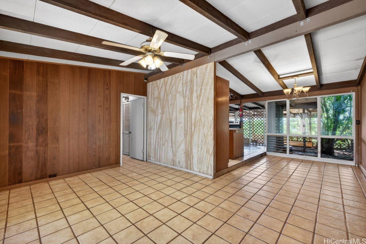 2039  Akaikai Loop Pacific Palisades, PearlCity home - photo 7 of 25