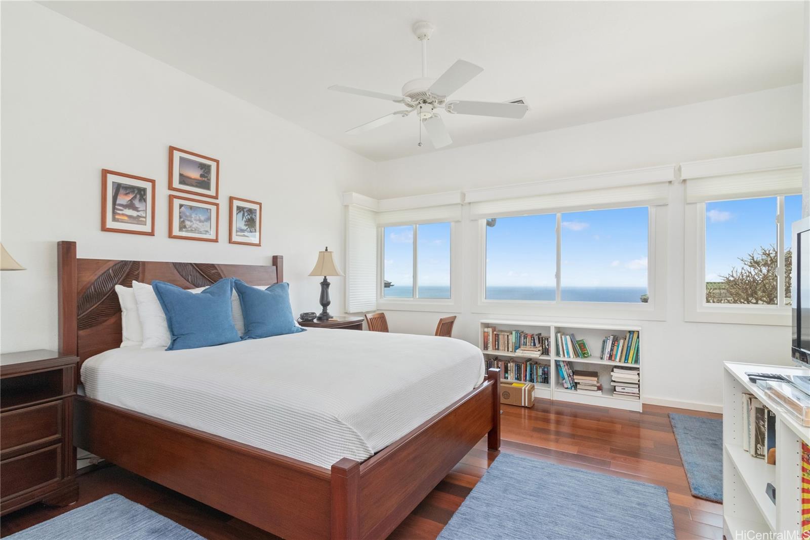 2039  Laukahi Street Waialae Iki, Diamond Head home - photo 15 of 24