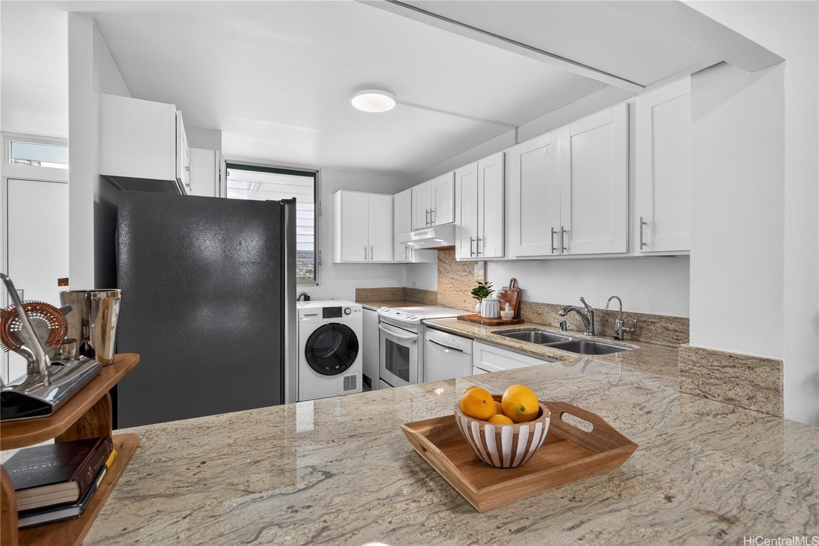 Makee Ailana condo # 904, Honolulu, Hawaii - photo 10 of 25