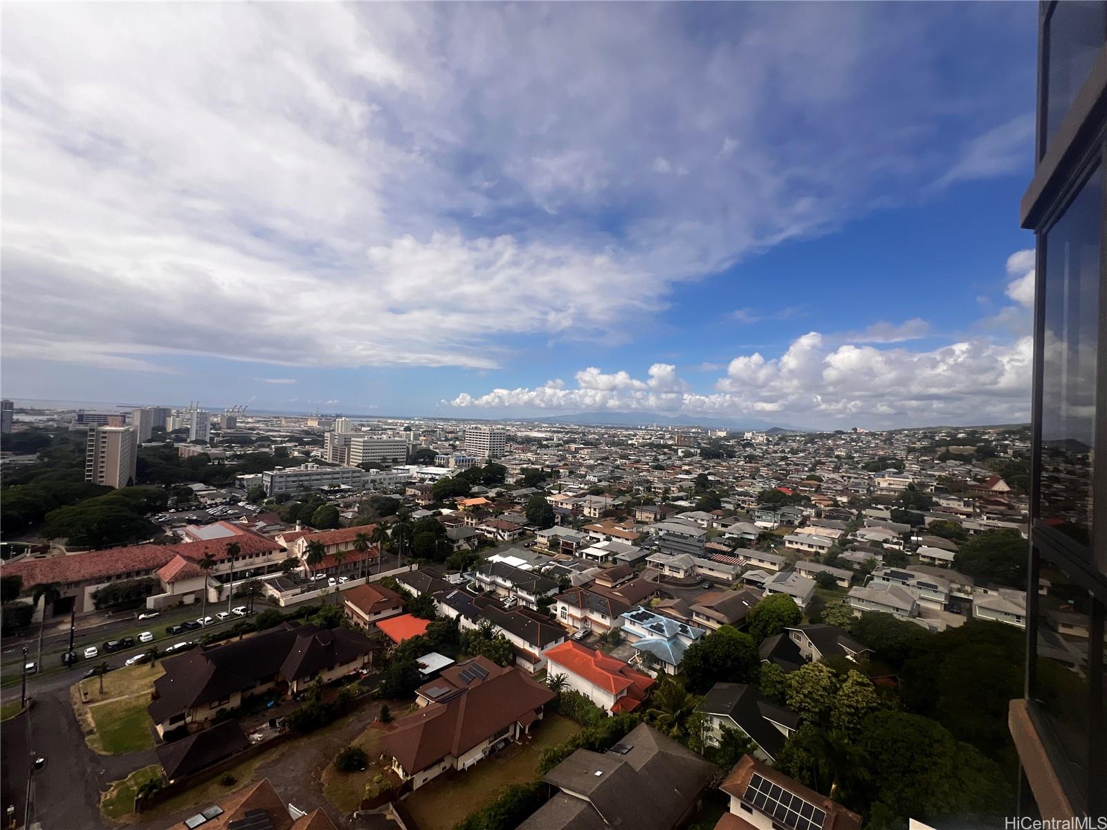 2040 Nuuanu Ave Honolulu - Rental - photo 18 of 25