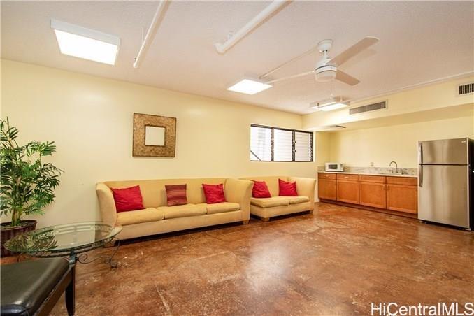 2040 Nuuanu Ave Honolulu - Rental - photo 20 of 25