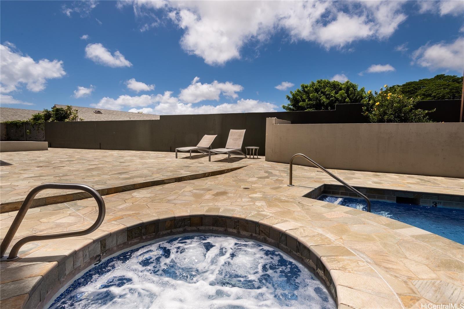 2040 Nuuanu Ave Honolulu - Rental - photo 21 of 25