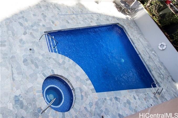 2040 Nuuanu Ave Honolulu - Rental - photo 23 of 25