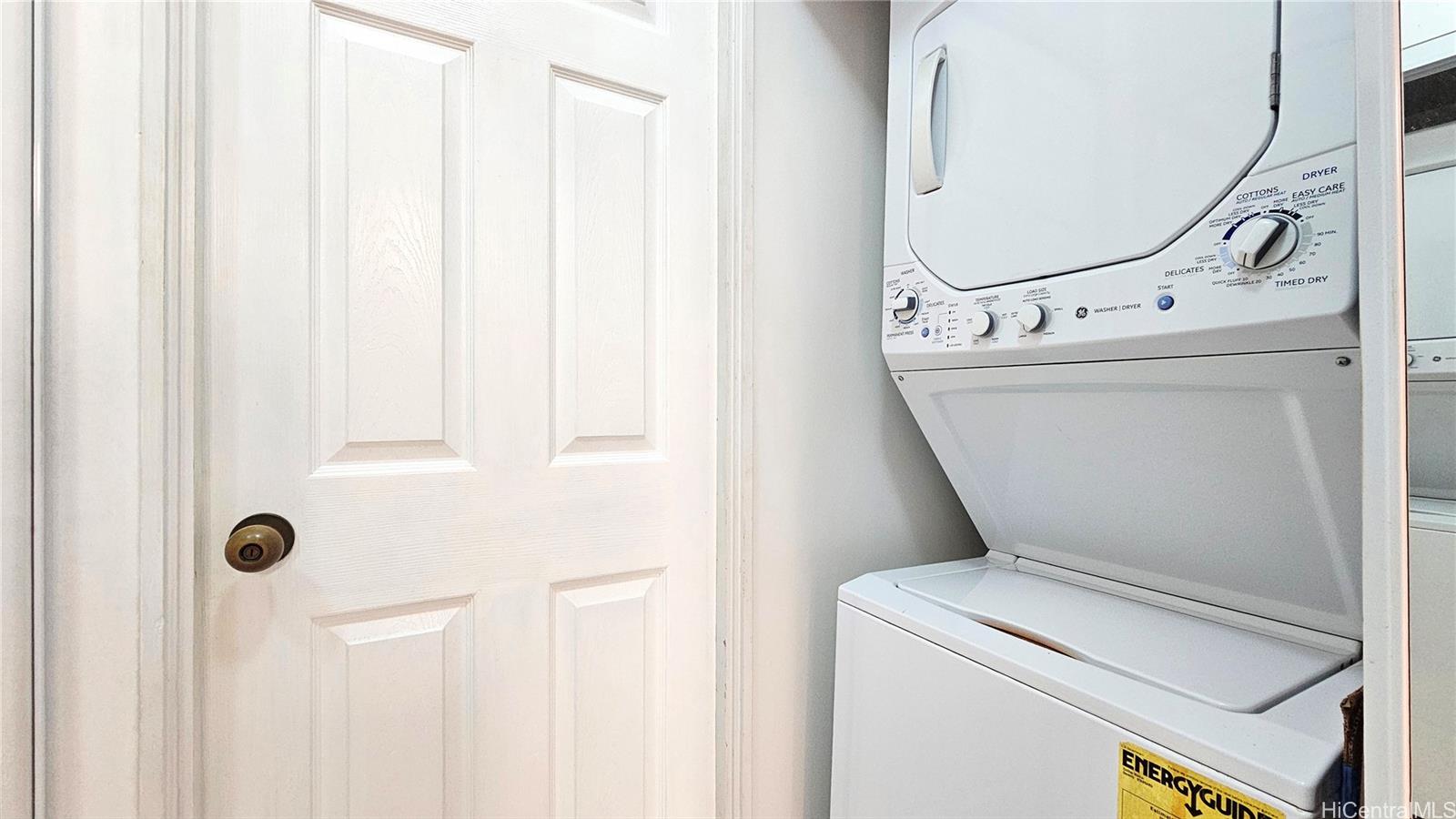 2040 Nuuanu condo # 703, Honolulu, Hawaii - photo 13 of 25