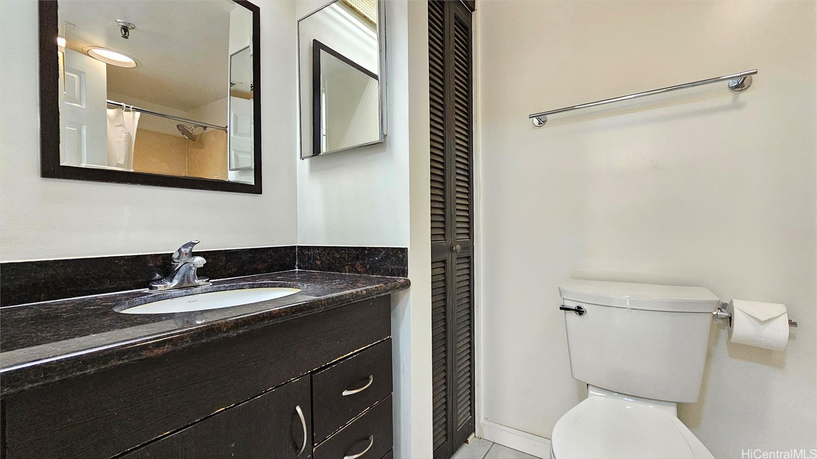 2040 Nuuanu condo # 703, Honolulu, Hawaii - photo 14 of 25