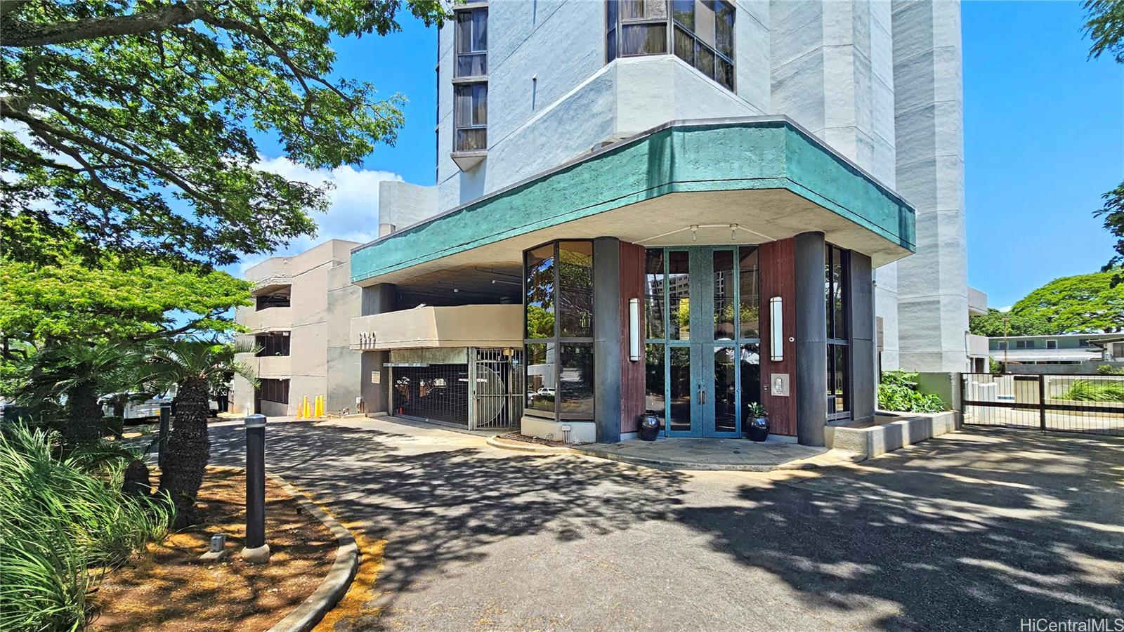 2040 Nuuanu condo # 703, Honolulu, Hawaii - photo 16 of 25