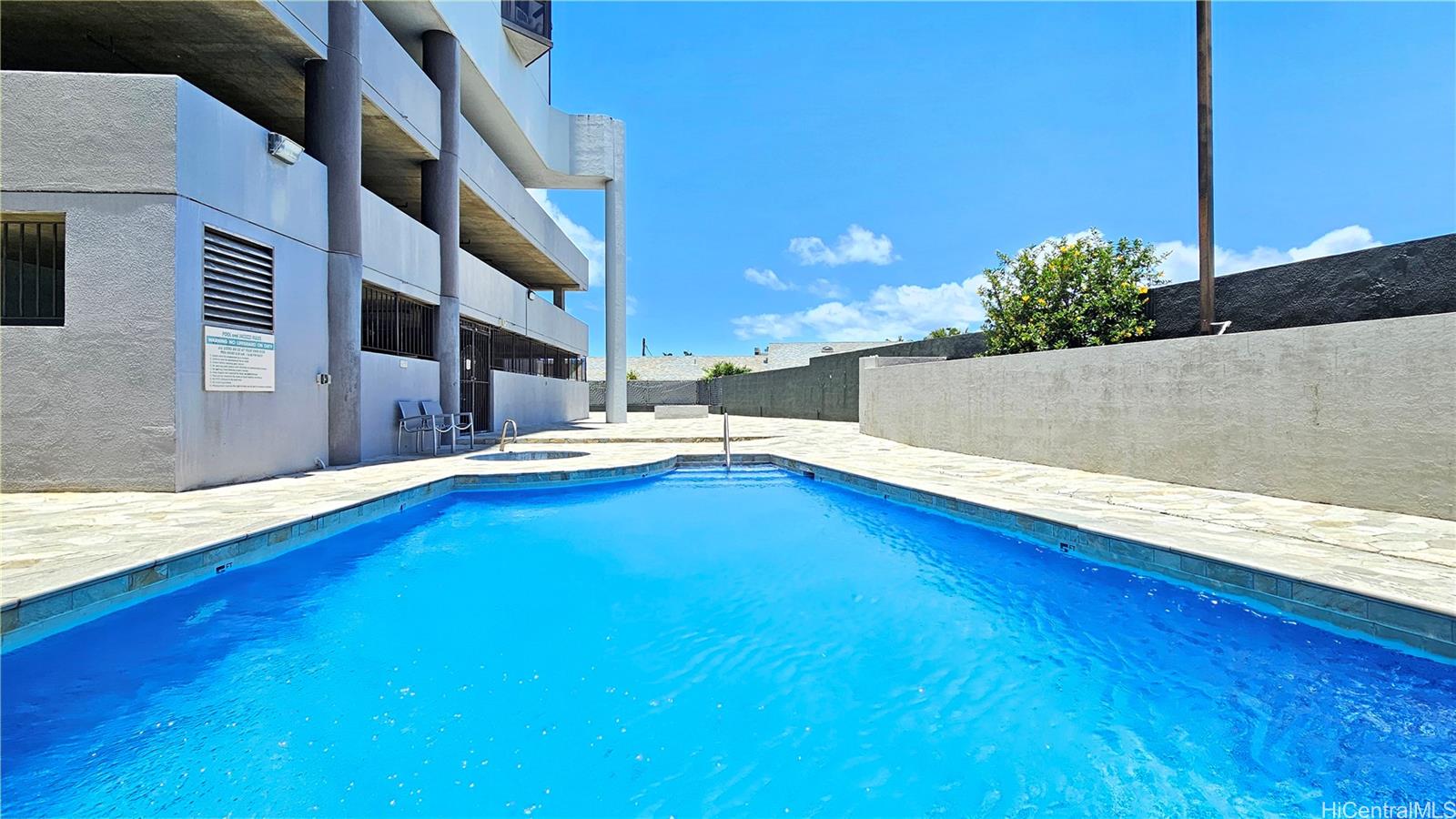 2040 Nuuanu condo # 703, Honolulu, Hawaii - photo 19 of 25