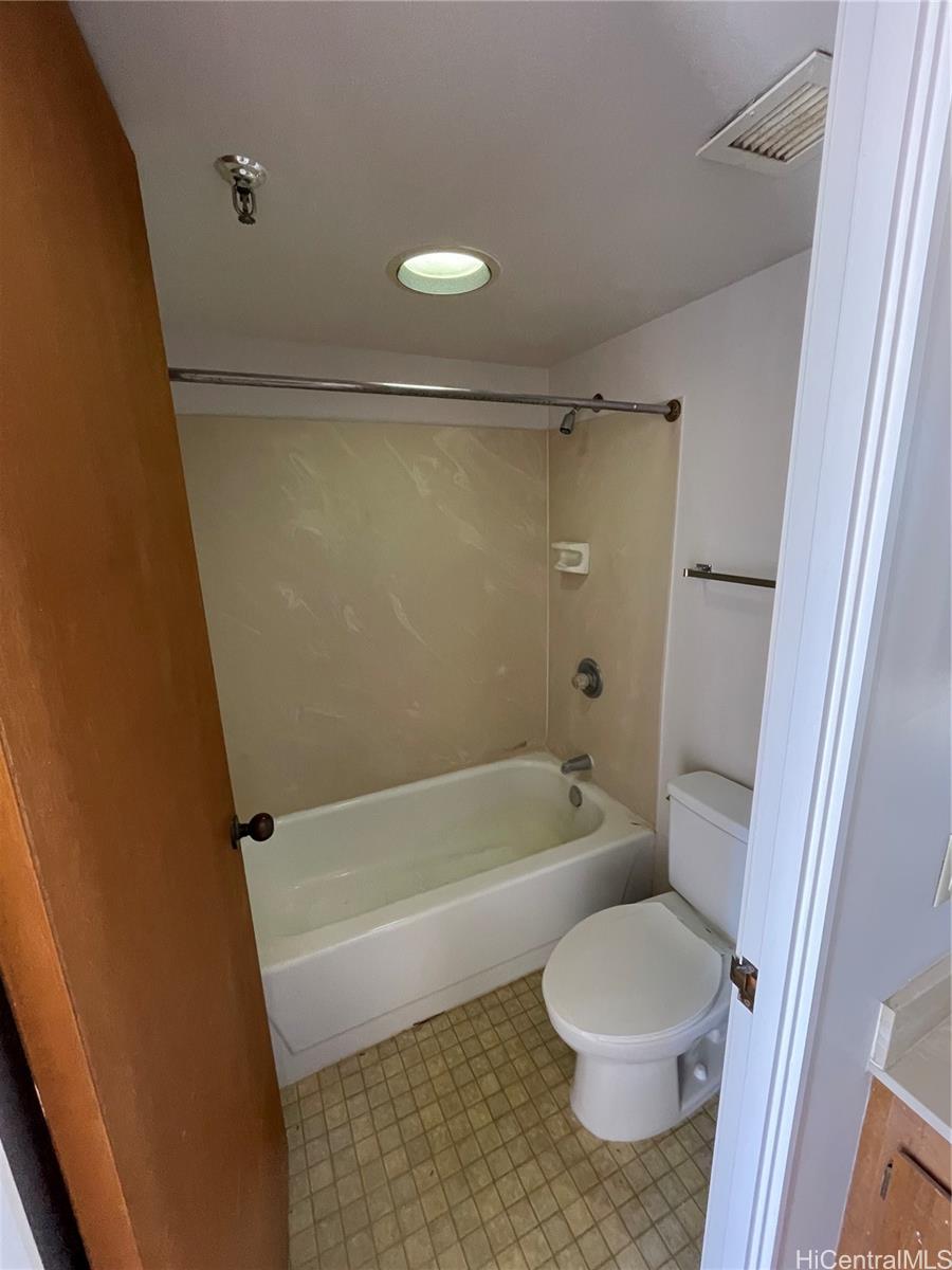 2040 Nuuanu condo # 805, Honolulu, Hawaii - photo 11 of 25