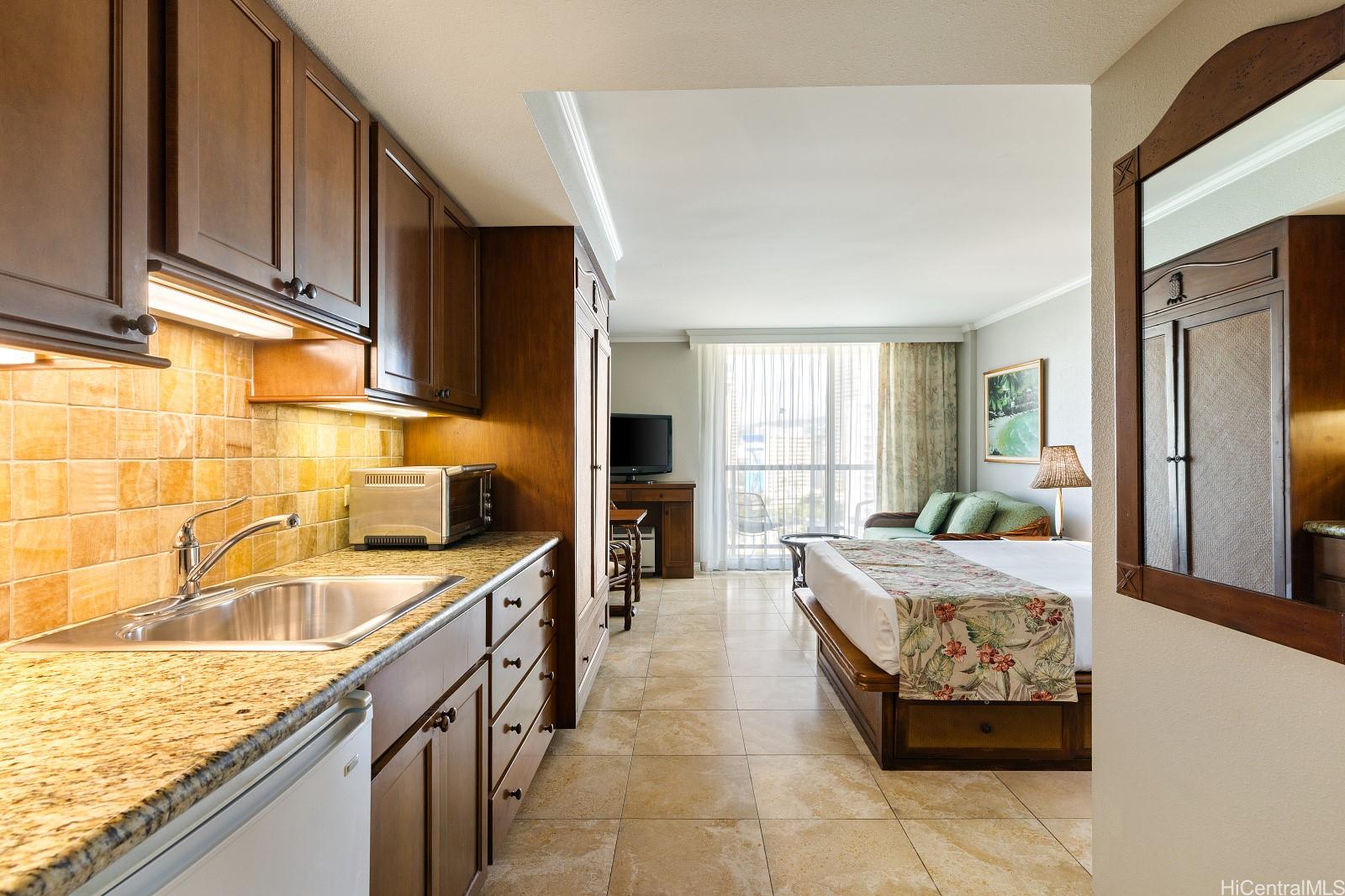 Luana Waikiki condo # 1004, Honolulu, Hawaii - photo 4 of 25