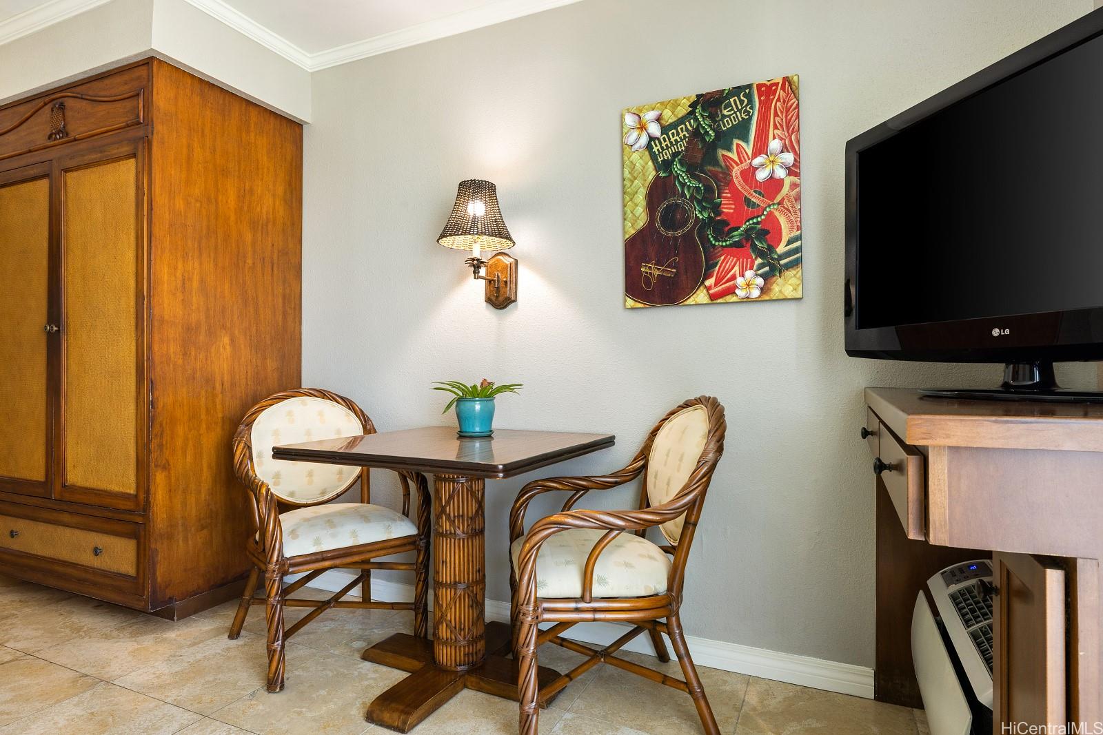 Luana Waikiki condo # 1004, Honolulu, Hawaii - photo 6 of 25