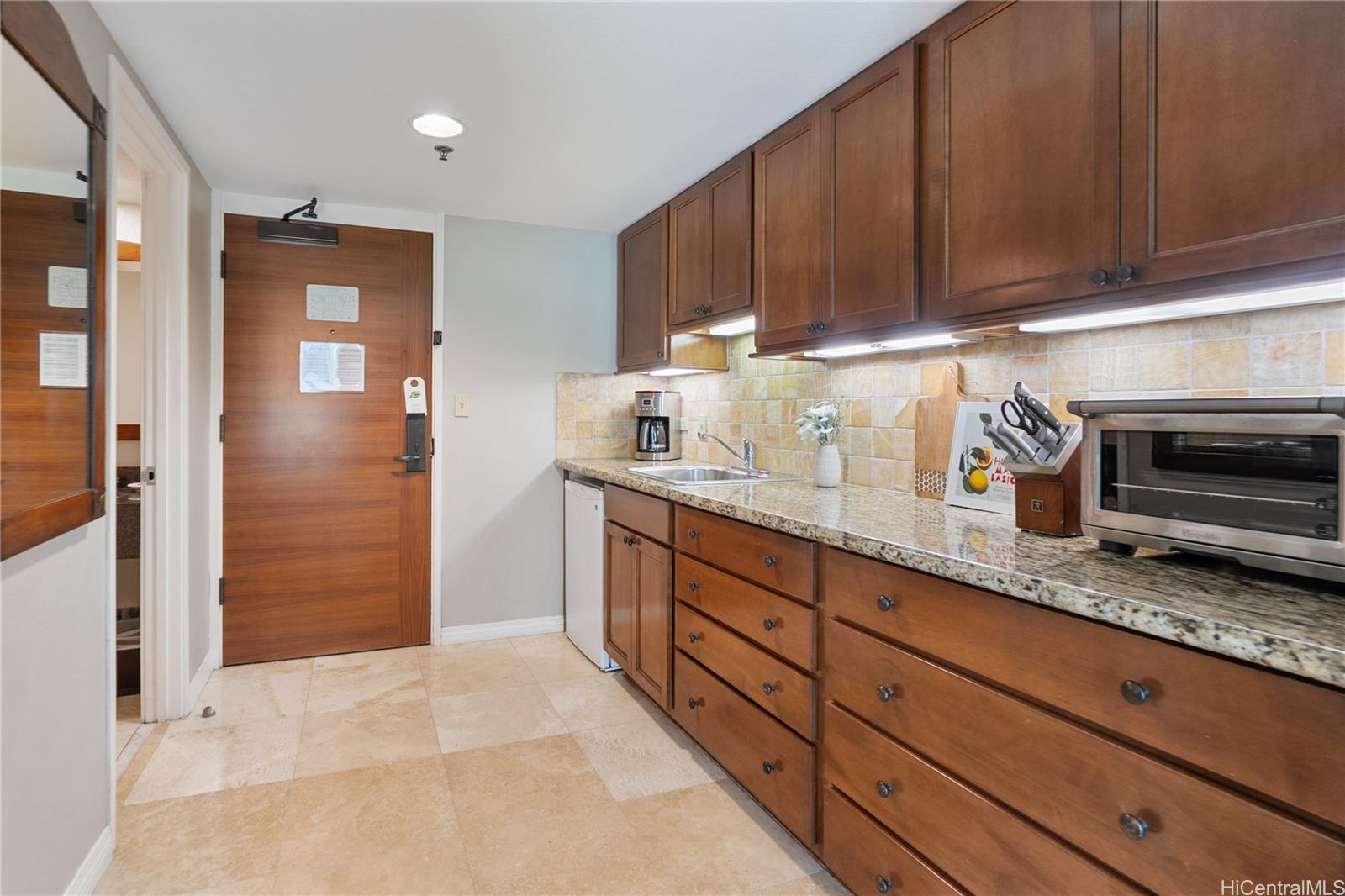 Luana Waikiki condo # 118, Honolulu, Hawaii - photo 7 of 25