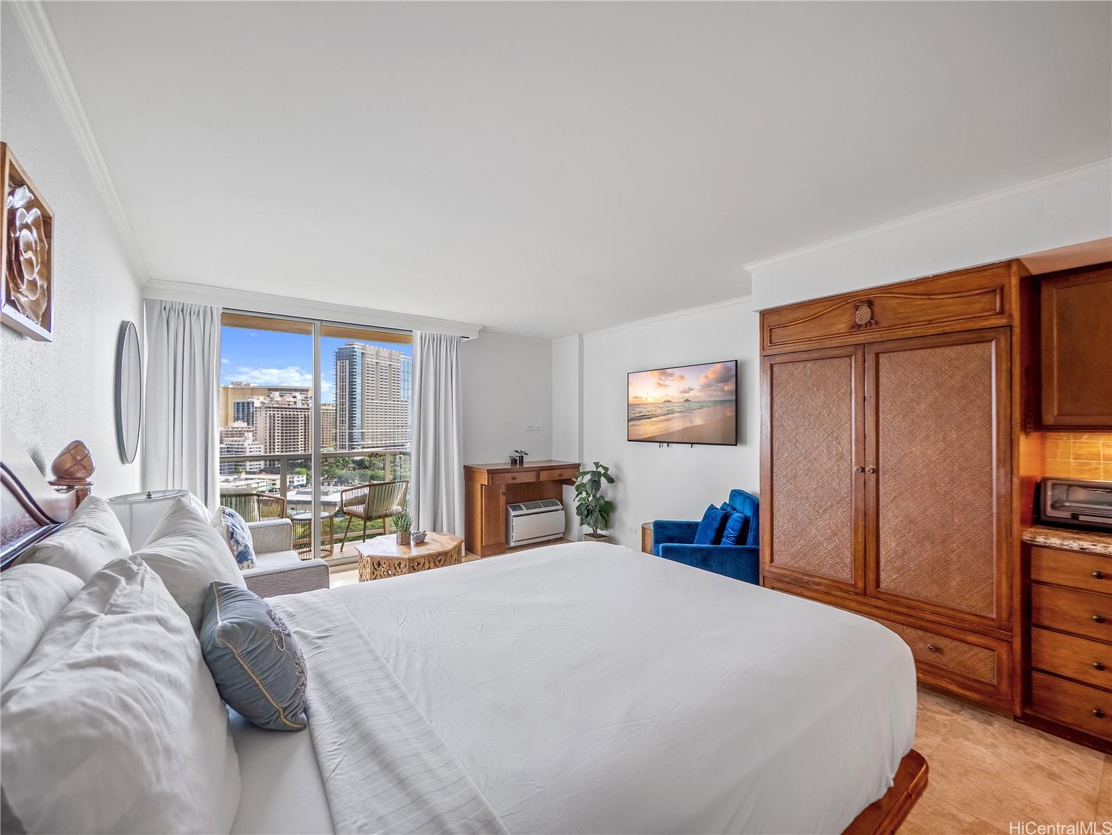 Luana Waikiki condo # 1209, Honolulu, Hawaii - photo 10 of 24