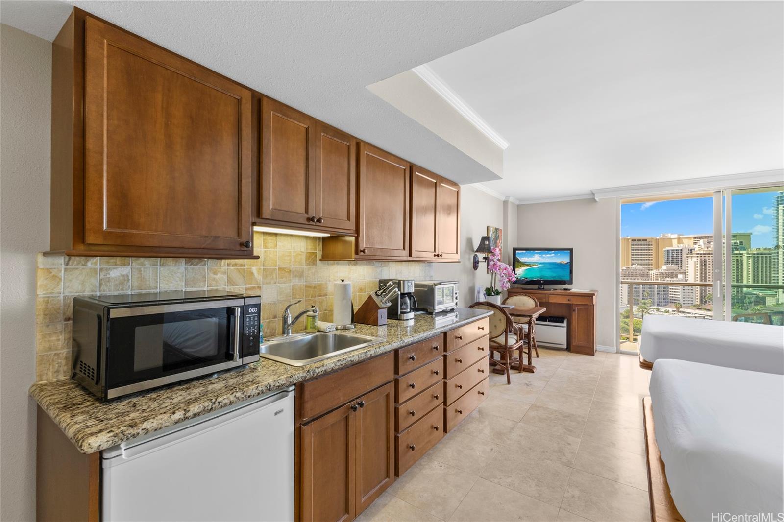 Luana Waikiki condo # 1412, Honolulu, Hawaii - photo 12 of 25