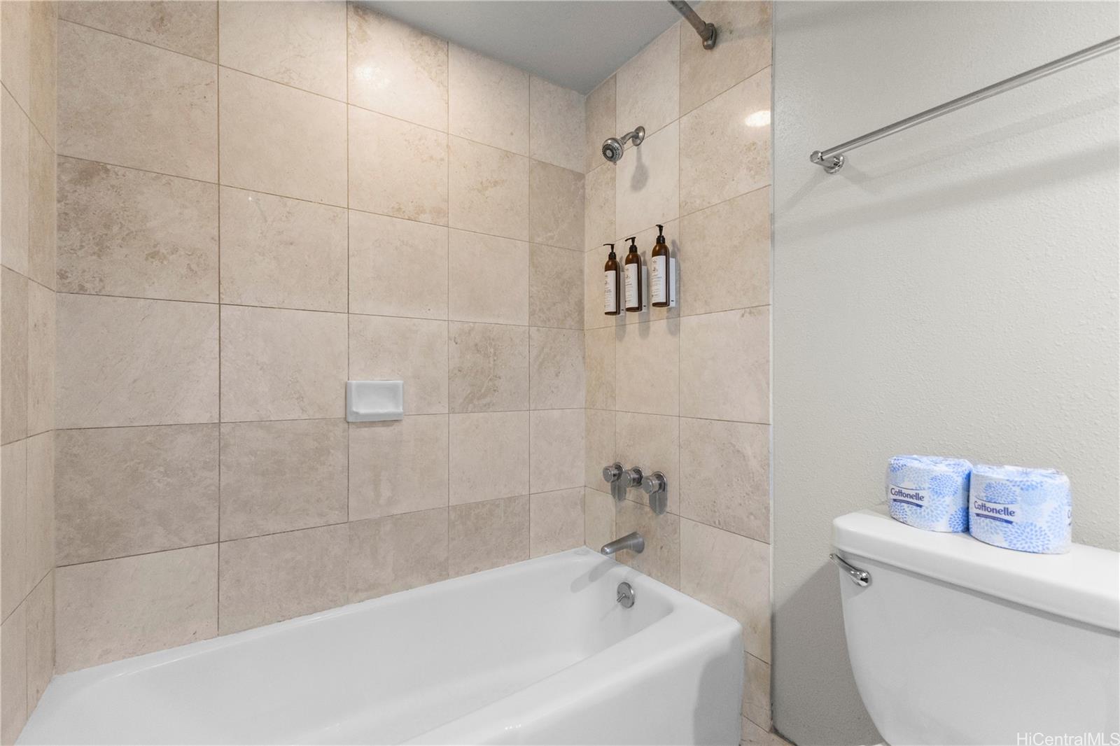 Luana Waikiki condo # 1412, Honolulu, Hawaii - photo 21 of 25