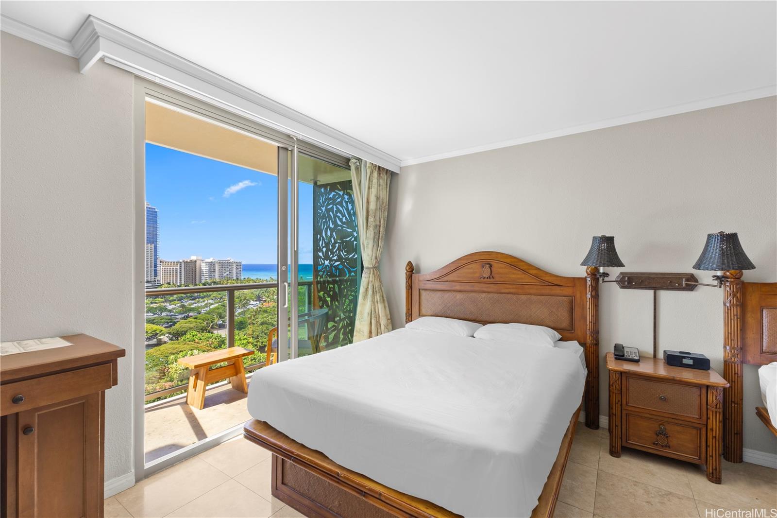 Luana Waikiki condo # 1412, Honolulu, Hawaii - photo 8 of 25