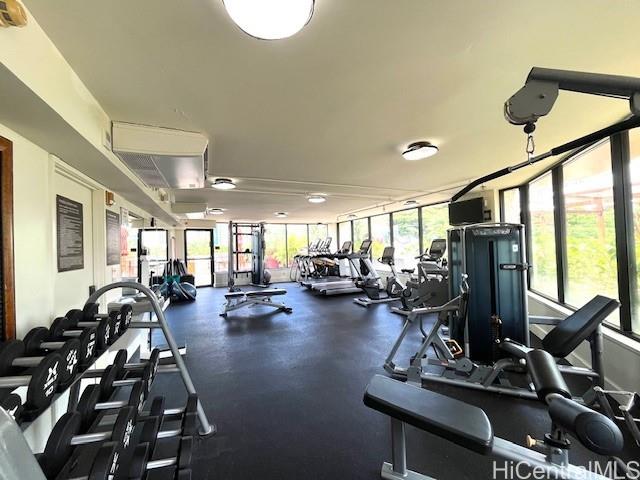 Luana Waikiki condo # 402, Honolulu, Hawaii - photo 18 of 25