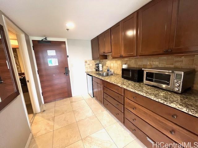 Luana Waikiki condo # 402, Honolulu, Hawaii - photo 10 of 25