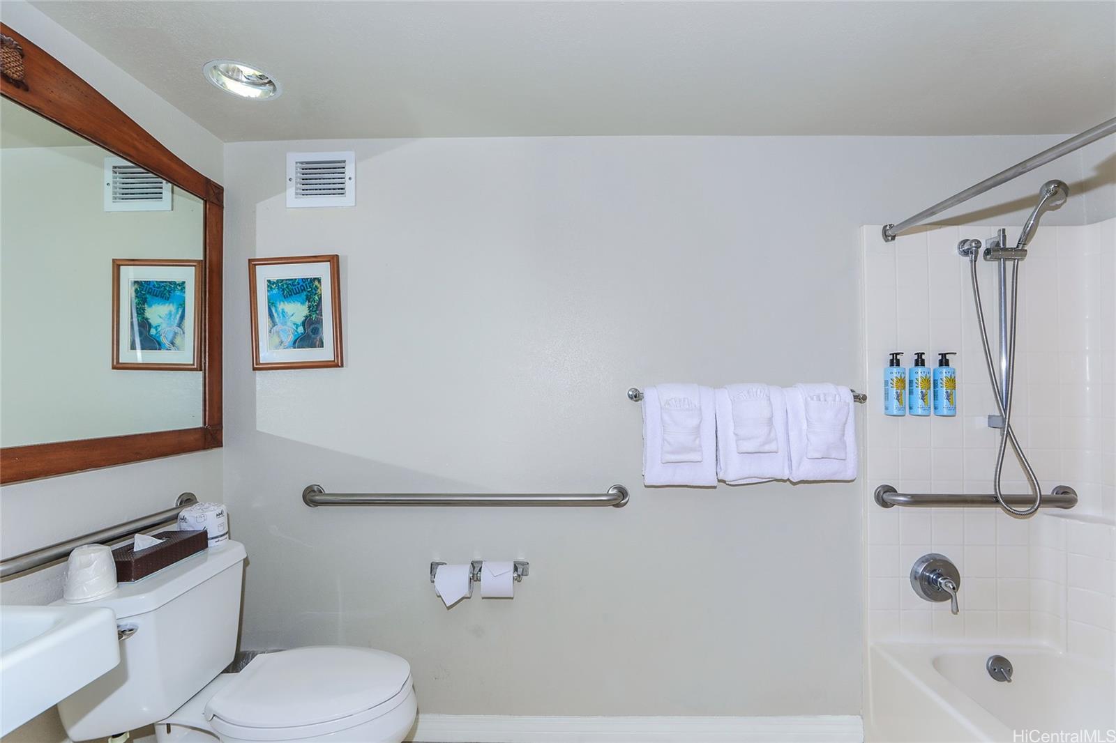 Luana Waikiki condo # 509, Honolulu, Hawaii - photo 13 of 25