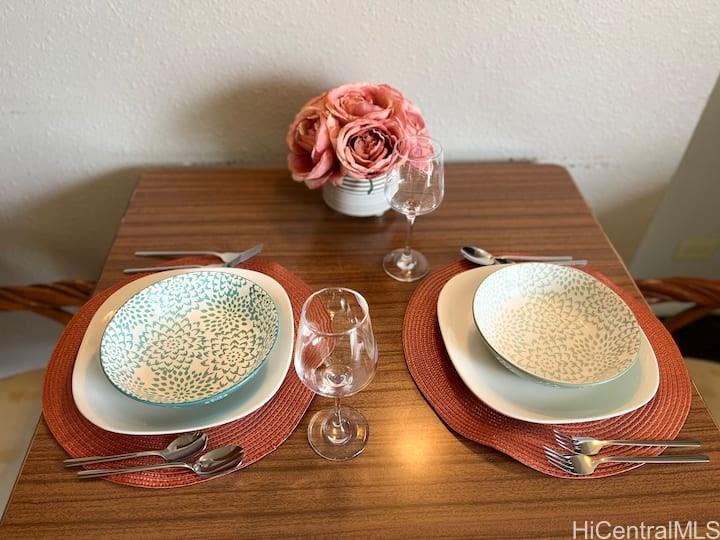 Luana Waikiki condo # 519, Honolulu, Hawaii - photo 3 of 23