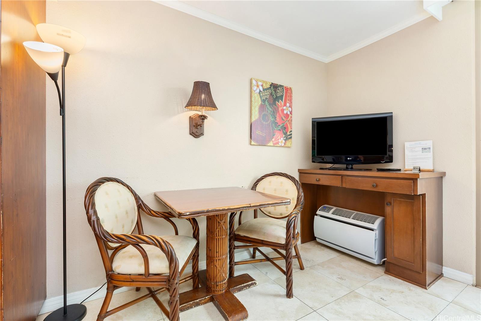 Luana Waikiki condo # 604, Honolulu, Hawaii - photo 6 of 24