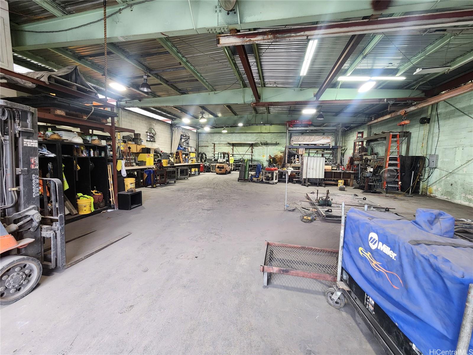 2045 Kamehameha Iv Rd Honolulu Oahu commercial real estate photo8 of 11