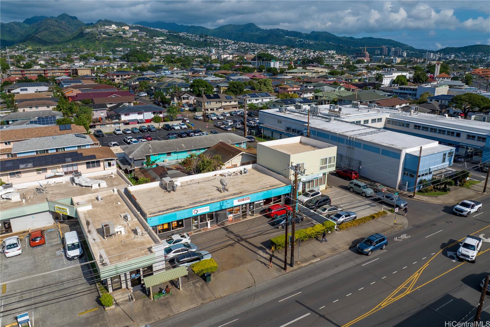 2046 N King St Honolulu Oahu commercial real estate photo18 of 25