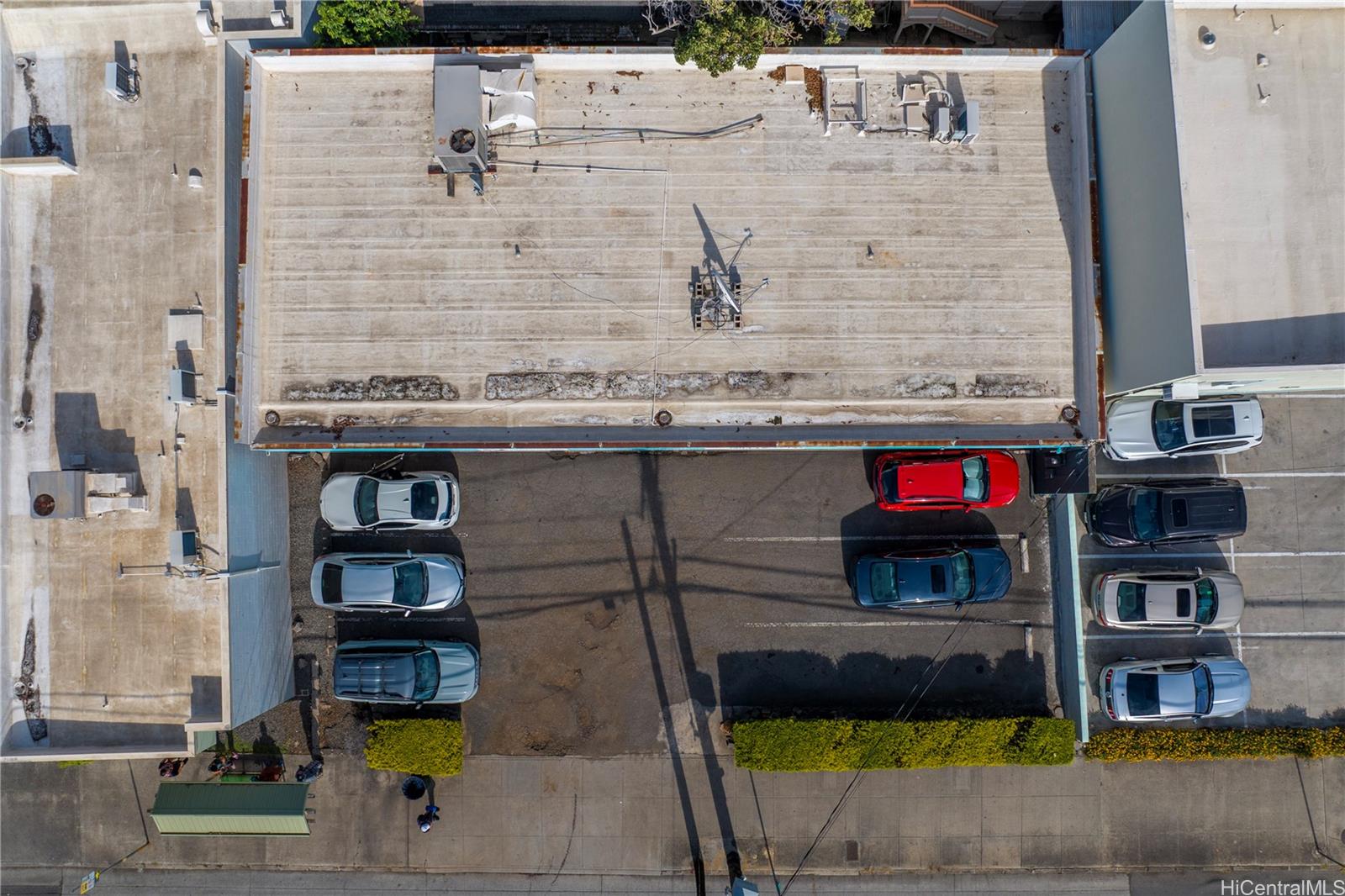 2046 N King St Honolulu Oahu commercial real estate photo7 of 25