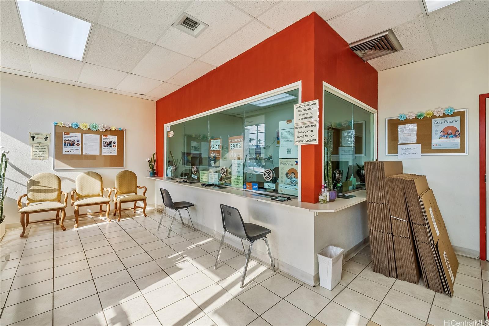 2046 N King St Honolulu Oahu commercial real estate photo8 of 25