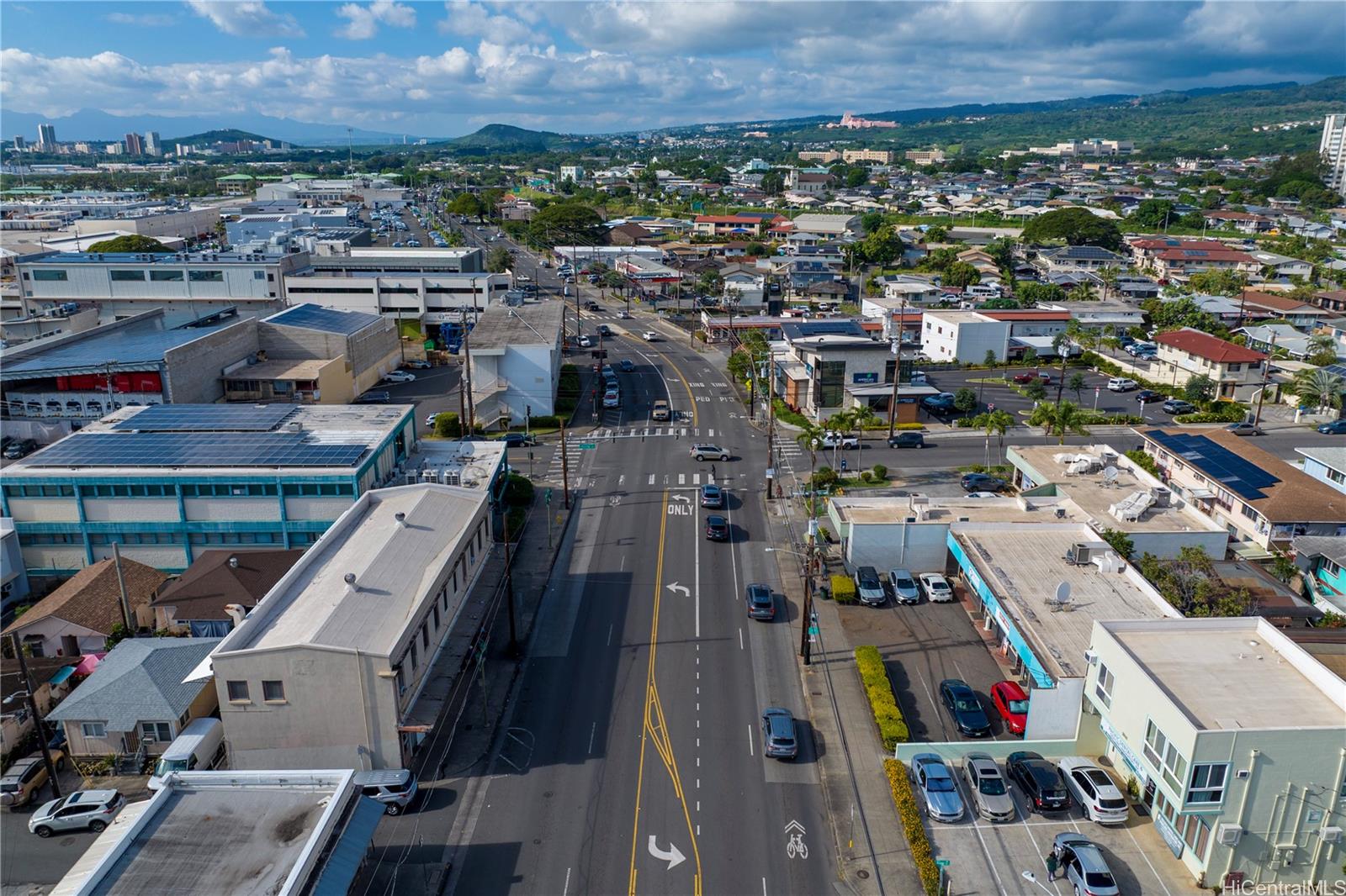 2046 N King St Honolulu Oahu commercial real estate photo9 of 25