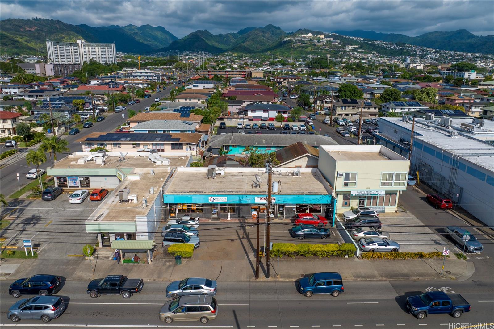 2046 N King St Honolulu Oahu commercial real estate photo10 of 25