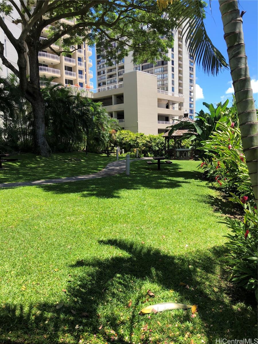 Nuuanu Parkside condo # 1903, Honolulu, Hawaii - photo 5 of 19